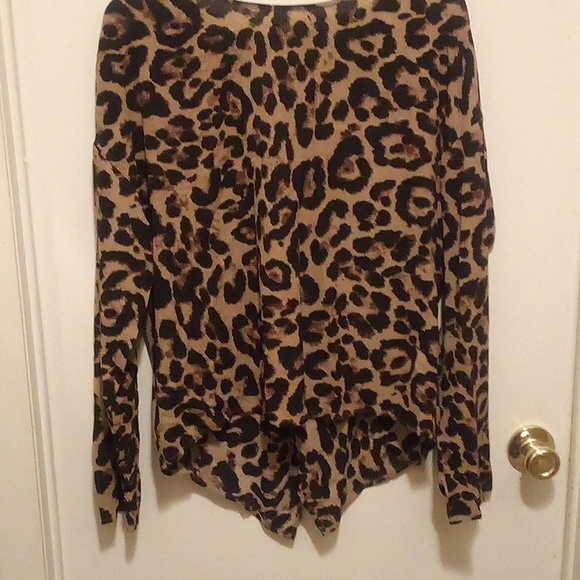 Shein Animal Print Long Sleeve Pull-Over Blouse - Size XL - Picture 2 of 3